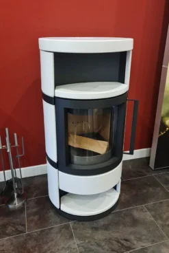 Hase Como Ausstellungsstück