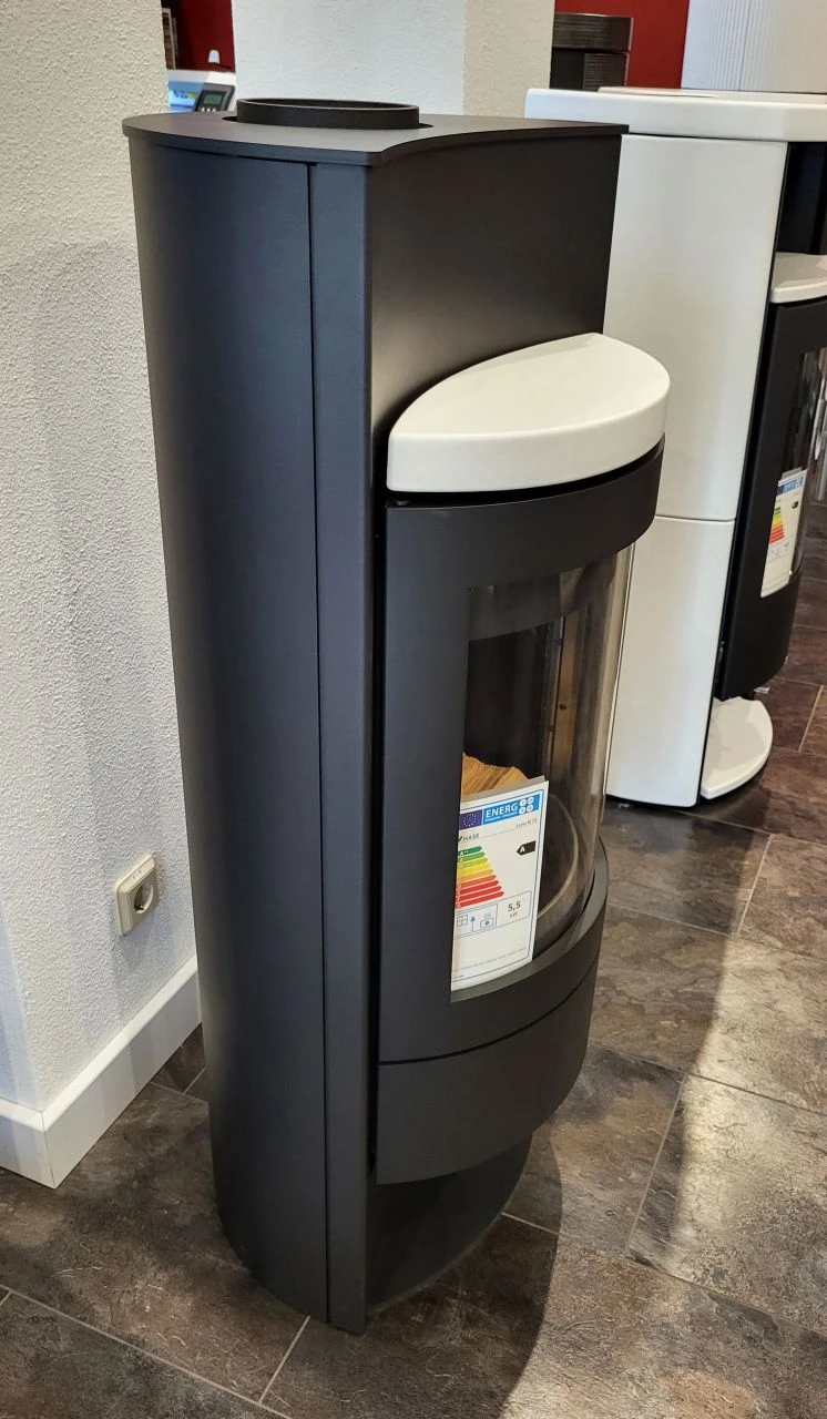 Hase Luno Ausstellungsstück 3 Hase Luno Ausstellungsstück – Bild 3