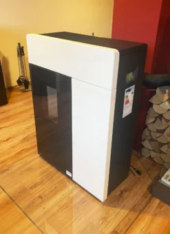 Rika Domo Pelletofen Ausstellungsstück 2