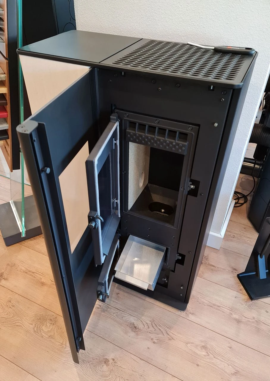 Rika Sono Stein Weiß Ausstellungsstück 3 Rika Sono Stein Weiß Ausstellungsstück – Bild 3